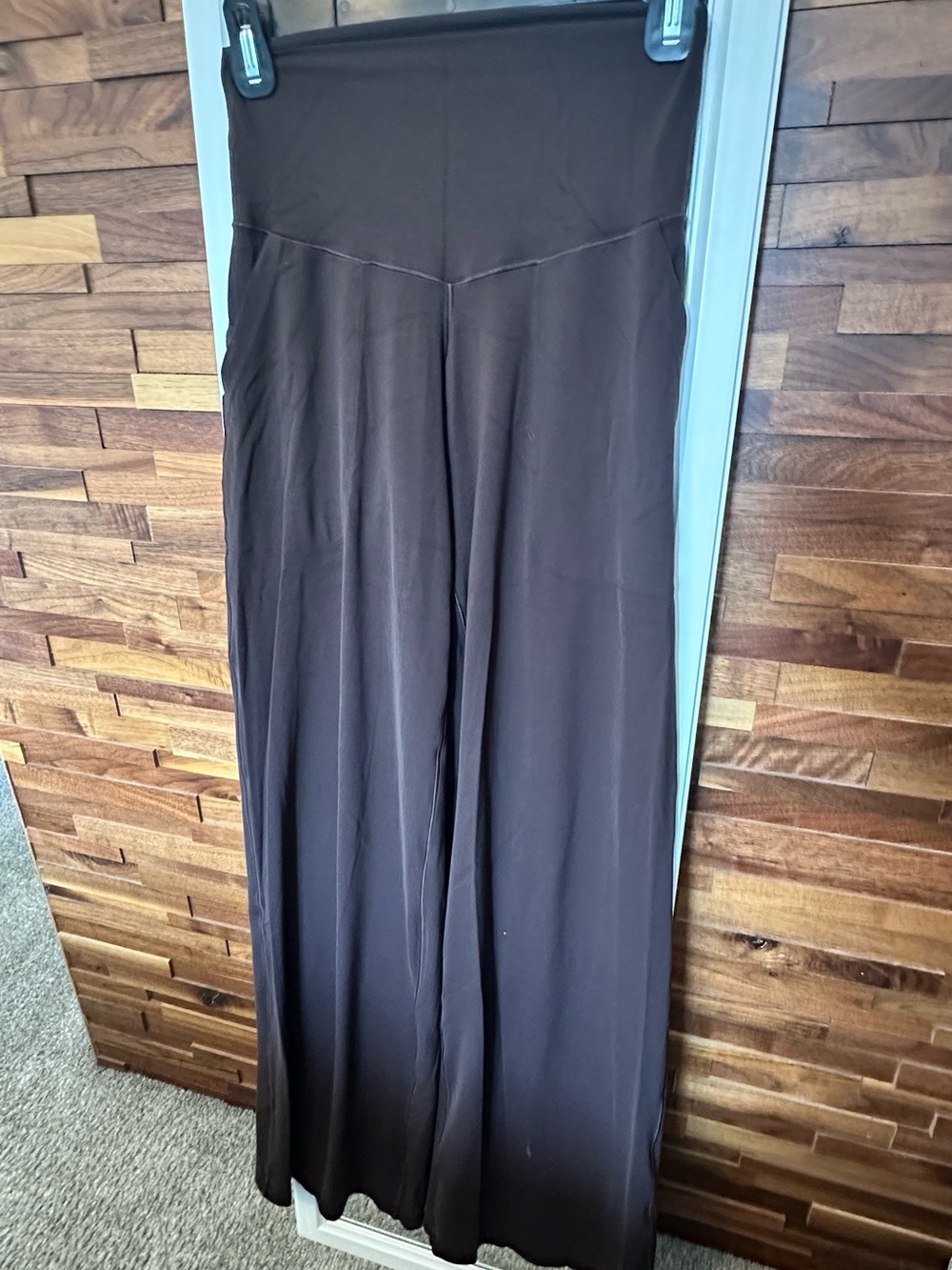 EUC🤎Aerie OFFLINE Real Me XTRA High Waisted Trouser Deep Earth Small - Picture 3 of 6